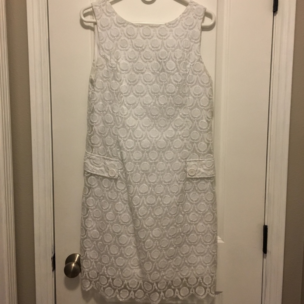 White lace dress